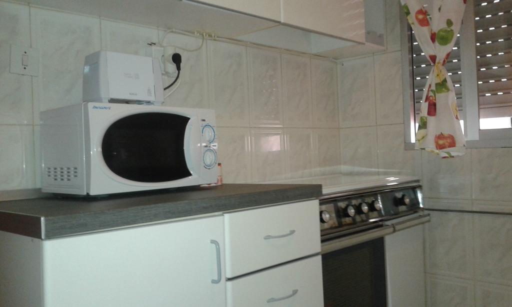 Comet Suites Almona Granada Habitación foto